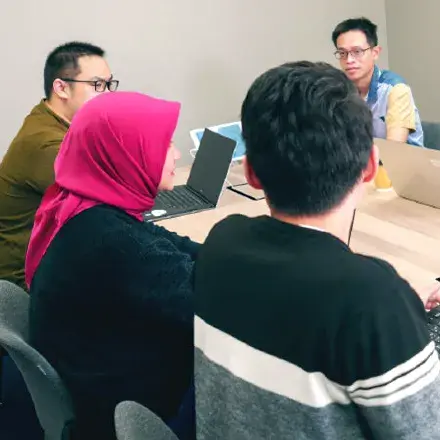 採用情報